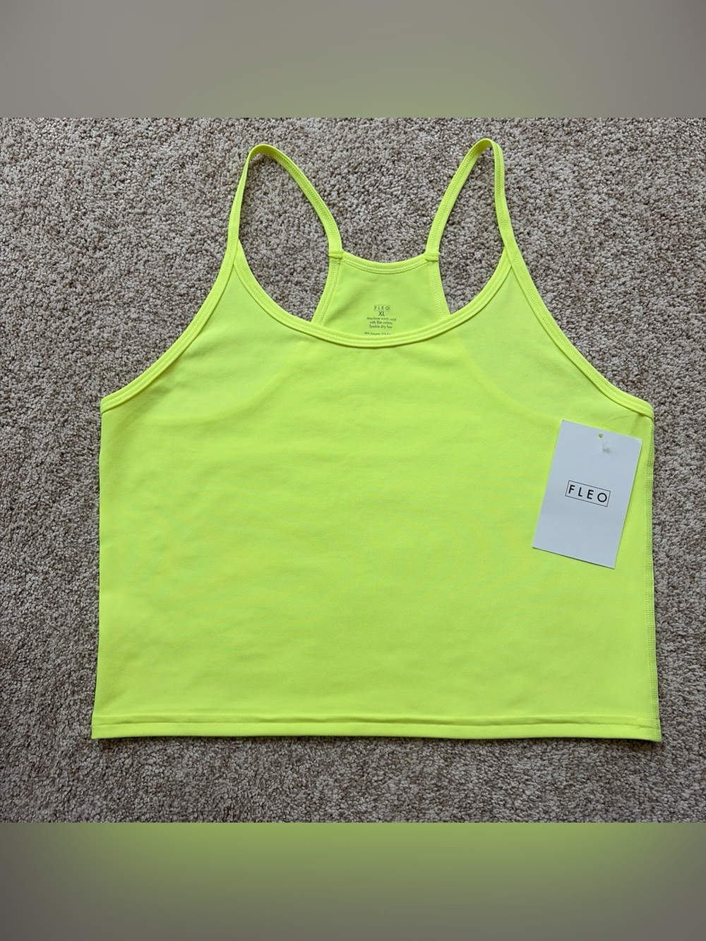 FLEO women’s Sz XL Switxh Up Crop Tank
